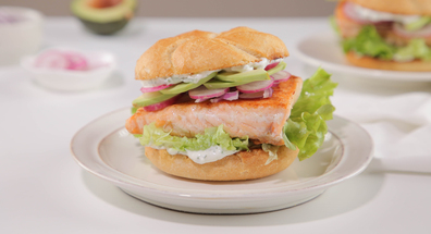 Burger cu somon