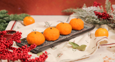 Salată cu pui în formă de mandarine