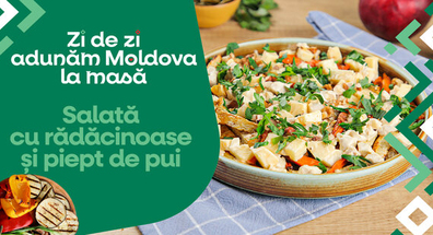 Salată cu rădăcinoase și piept de pui