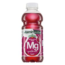 Bautura Racoritoare Vitamin coacaza/mar necarbo. 600ml TYMBARK