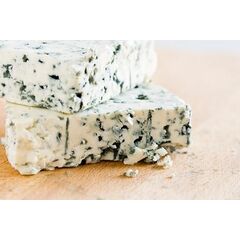 Branza mat. cu muceg. albastru 50% Danish Danablue, kg MAMMEN